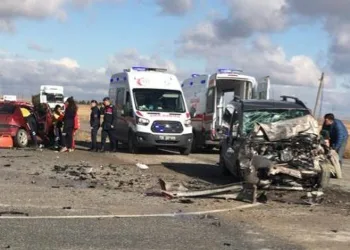 Eskişehir’de feci kaza: 2 ölü 5 yaralı