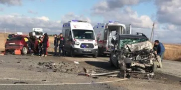 Eskişehir’de feci kaza: 2 ölü 5 yaralı
