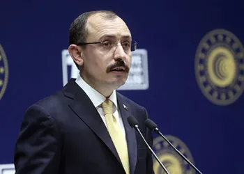 Bakan Muş’tan marketlerle ilgili açıklama