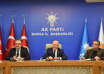 “Esnafımızı geleceğe taşıyan adımlar atıyoruz”