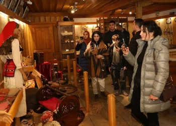 İnegöl’ün değerleri yabancı turistlere tanıtılıyor