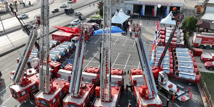 Bursa itfaiyesine yeni araçlar