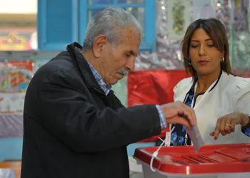 Tunus halkı sandık başında