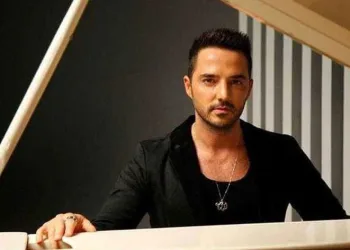 Ünlü şarkıcı kalp krizi geçirdi