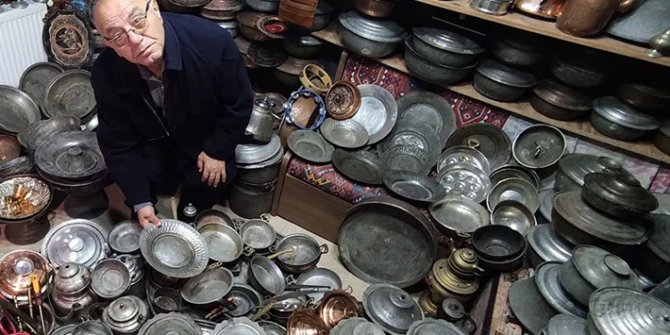 Bakır koleksiyoncusundan zamanda yolculuk