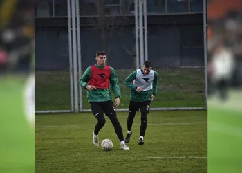 Bursaspor’da tempo artıyor