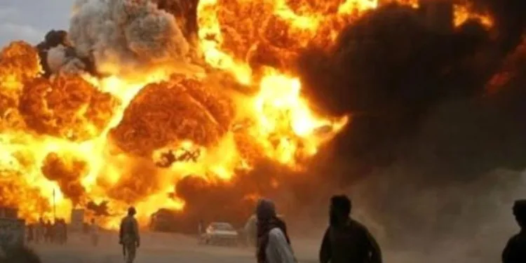 Afganistan’da bomba yüklü araç infilak etti