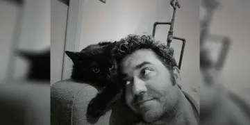 Otomobilin çarptığı kişi hayatını kaybetti
