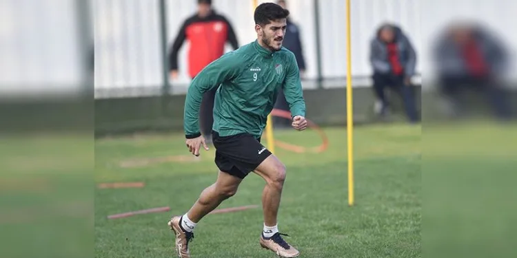 Bursaspor günü çift idmanla tamamladı