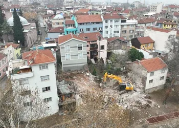 Bursa’da riskli yapılar ortadan kaldırılıyor