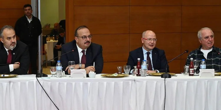 Patronlardan BURSKOOP’a tam not