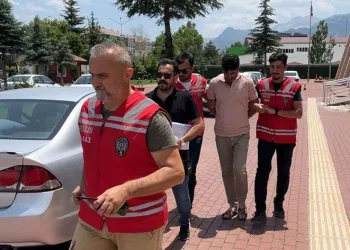 18 haftalık hamile eşini öldürmüştü