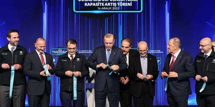 Silivri doğal gaz depolama tesisi açıldı
