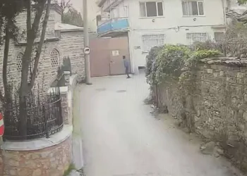 Bursa’da caminin kurşun levhalarını böyle çaldı