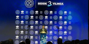 “BES’in fon büyüklüğü 420 milyar”