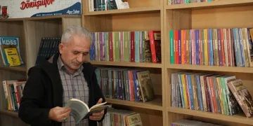 Kahvehaneler kitap haneye dönüşüyor