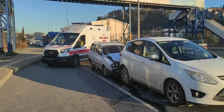 Ereğli’de trafik kazası: 4 yaralı