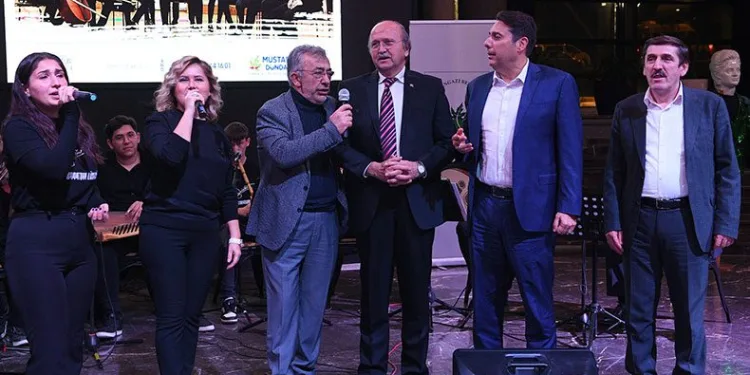 Osmangazi’de Zeki Müren anısına konser