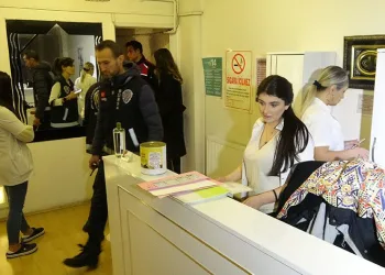 Bursa’da masaj salonlarına denetim yapıldı