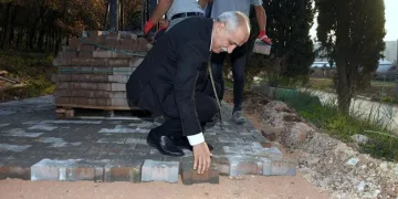 Kırsal mahallelerde çalışmalar devam ediyor