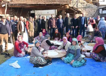 Köylülerden Başkana muhteşem karşılama