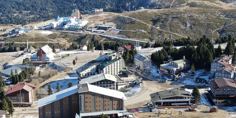 Uludağ 2023’e kar olmadan giriyor