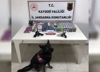 Sigara kaçakçısı jandarmadan kaçamadı