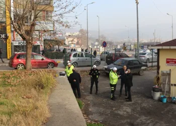 Karabük’te trenin çarptığı çocuk yaralandı