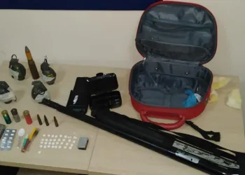 Hatay’da 4 adet el bombası ele geçirildi