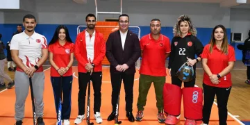 A Milli Hokey Takımı Mustafakemalpaşa’da
