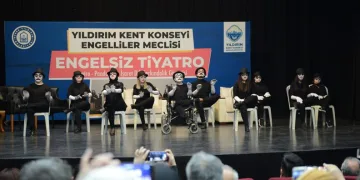 Yıldırım’da ‘engelsiz tiyatro’ oyunu