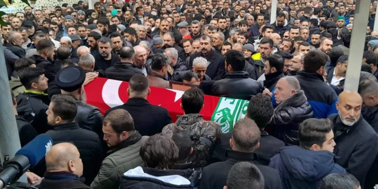 Ülkü Ocakları Eski Başkanı Ateş, son yolculuğuna uğurlandı