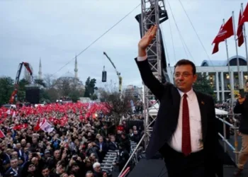 6’lı masa Saraçhane’de buluştu