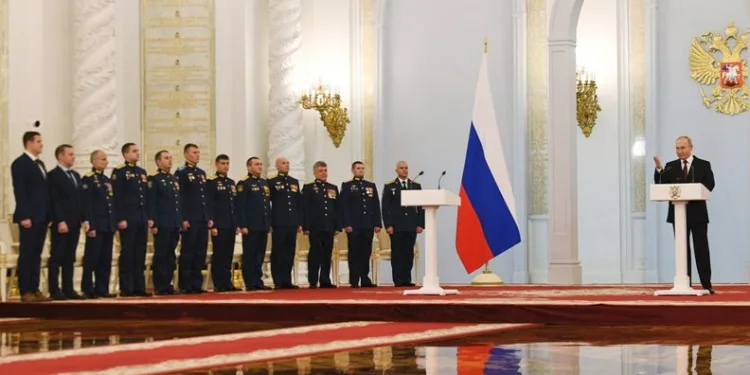 Putin’den askerlere “Altın Yıldız” madalyası
