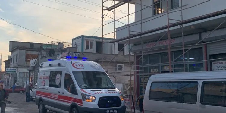 Tekirdağ’da inşaat işçisi çatıdan düştü