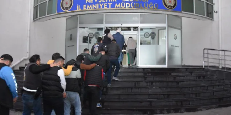Nevşehir’de 50 milyonluk vurgun yapan çete çökertildi