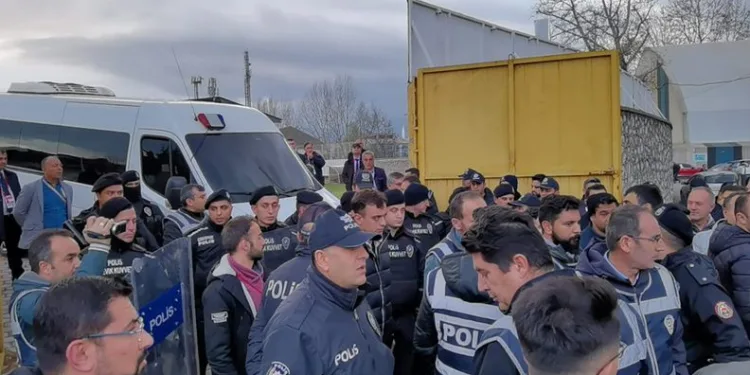 İnegölspor yönetiminden hakemlere tepki