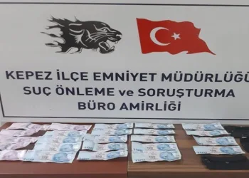 Antalya’da suça sürüklenen 7 çocuk yakalandı