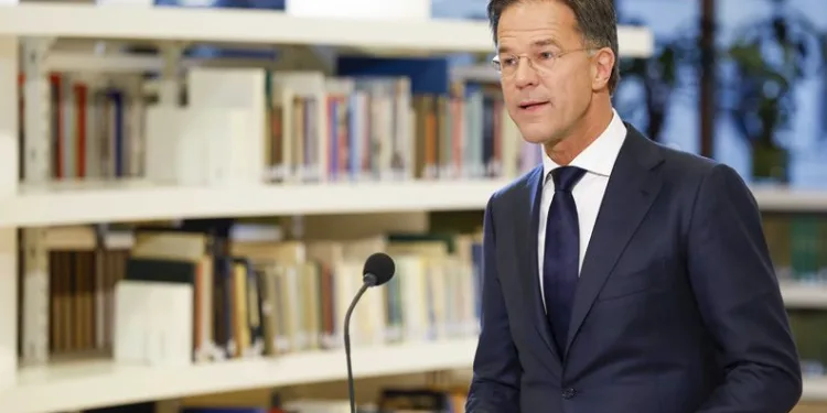 Hollanda Başbakanı Rutte’den kölelik özrü