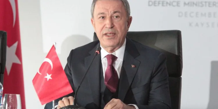 Bakan Akar’dan Yunanistan’a tepki