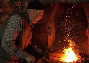 Baba mesleğinde 60 yıl
