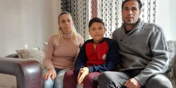 Köpek saldırısına uğrayan çocuk ölümden döndü