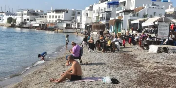 Doğuda kış, Bodrum’da deniz keyfi