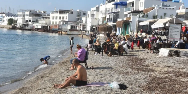 Doğuda kış, Bodrum’da deniz keyfi