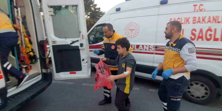 Bakkaldan alınan kek 11 öğrenciyi zehirledi