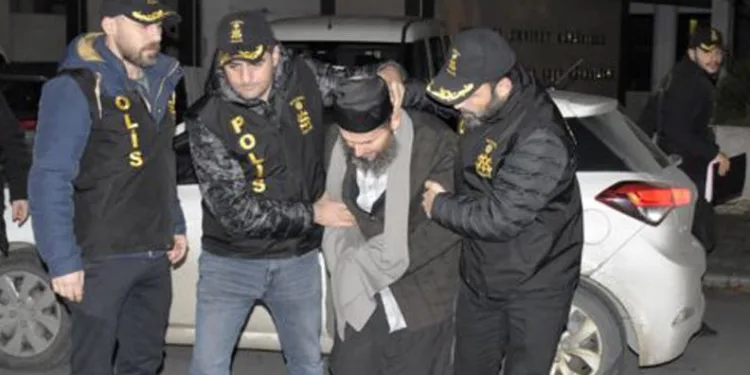 İstismar davasında Kadir İstekli gözaltında