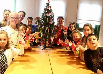 Nilüfer’de yılbaşı süslerini kendileri yaptı
