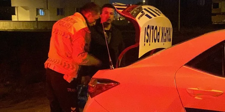 Bursa’da ehliyetsiz sürücü kovalamaca sonucu yakalandı
