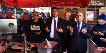 Muhtarlardan Mustafa Dündar’ın babası için lokma hayrı