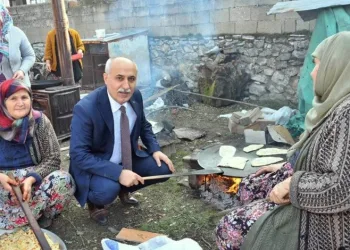 MHP Yenişehir’de çalınmadık kapı sıkılmadık el bırakmıyor